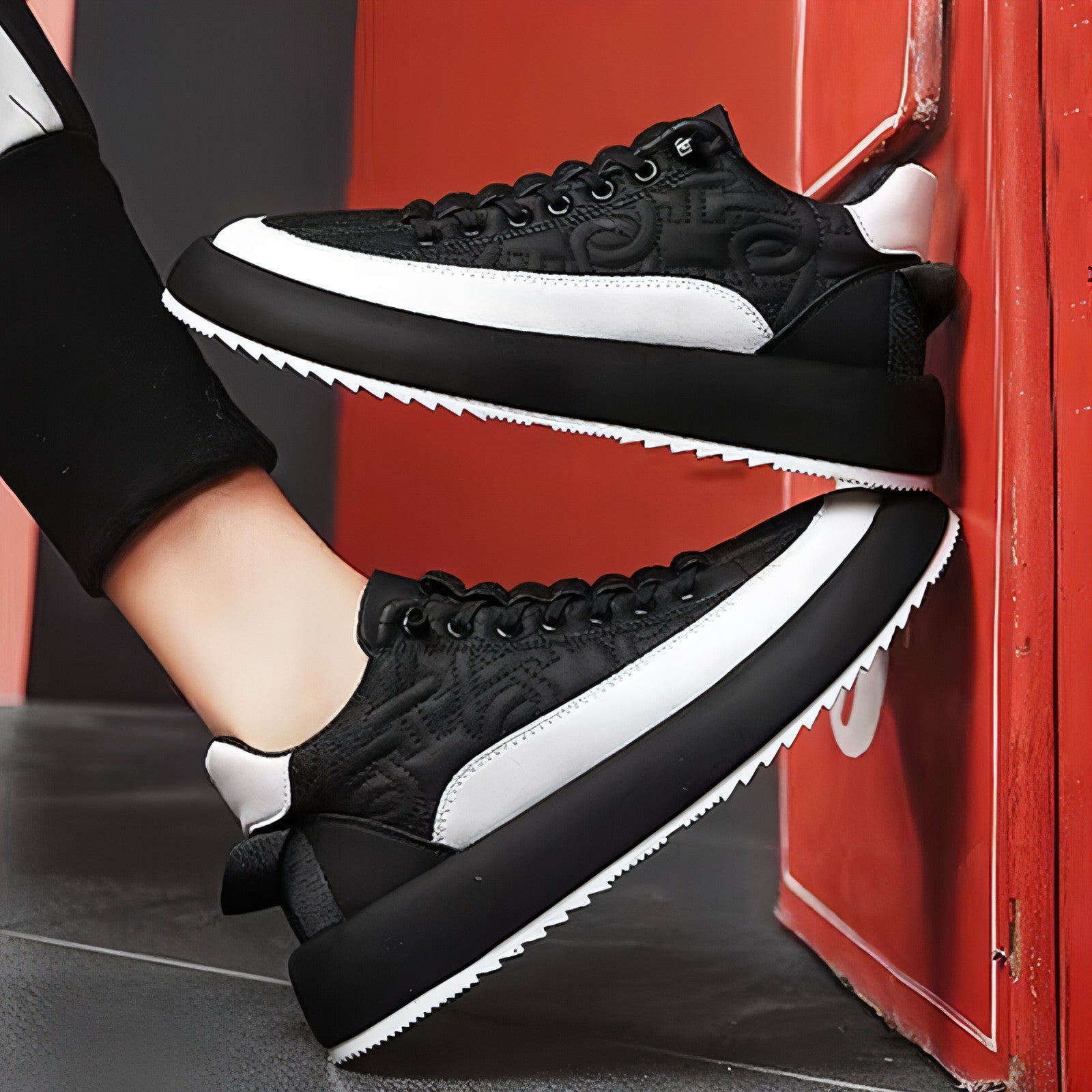 Sports Shoes Casual Lace Up Sneakers For Men