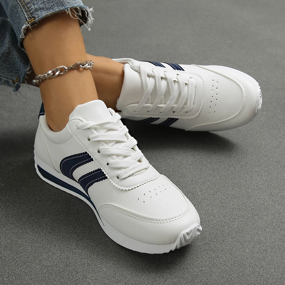 Women's Casual Lightweight Breathable Sport Shoes 2025 Spring Autumn